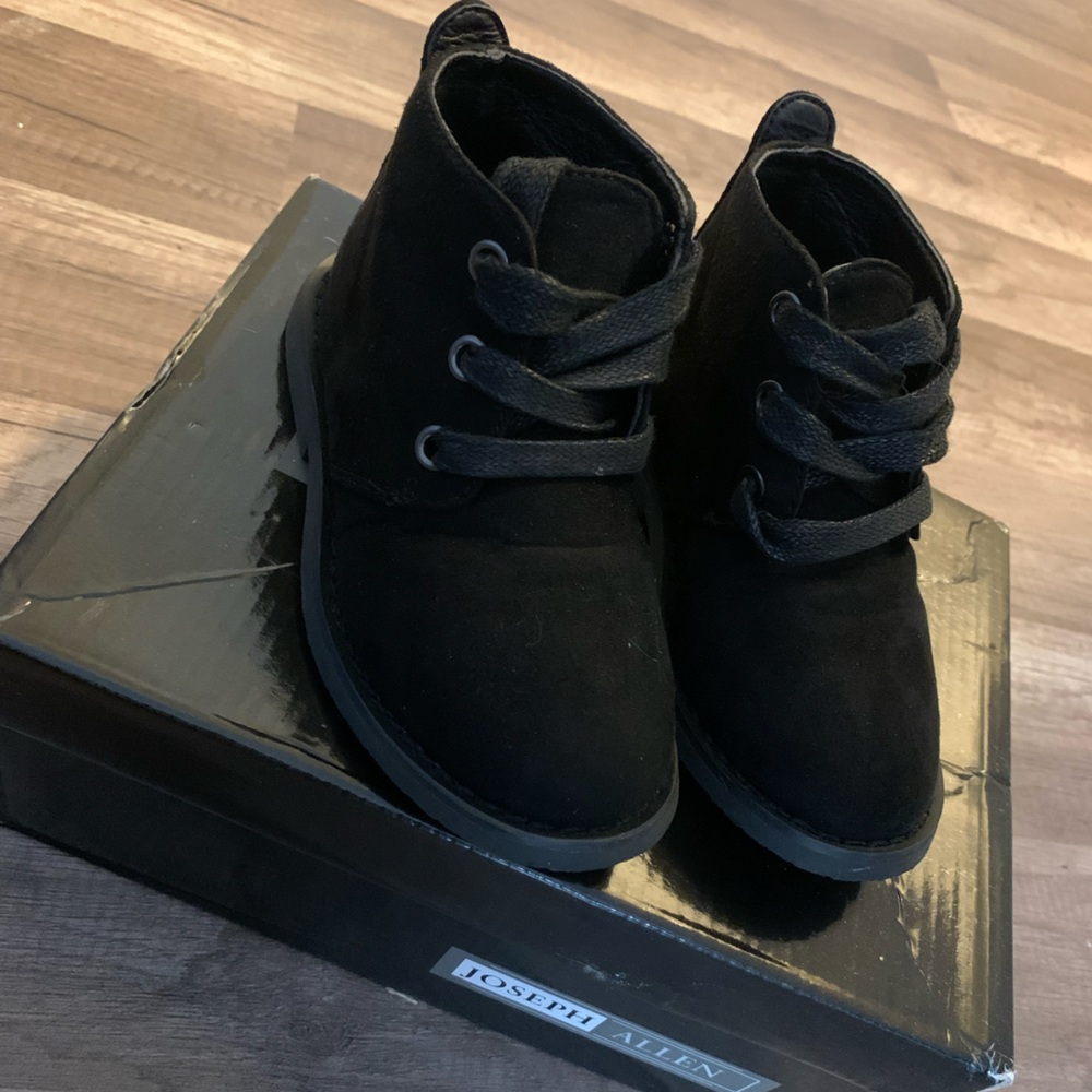 Joseph Allen boy shoes size 7